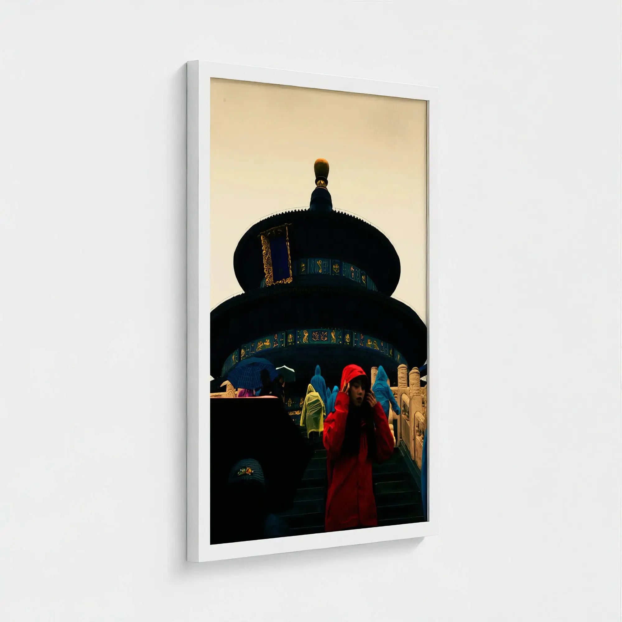 Nº 001 – Lady in Red